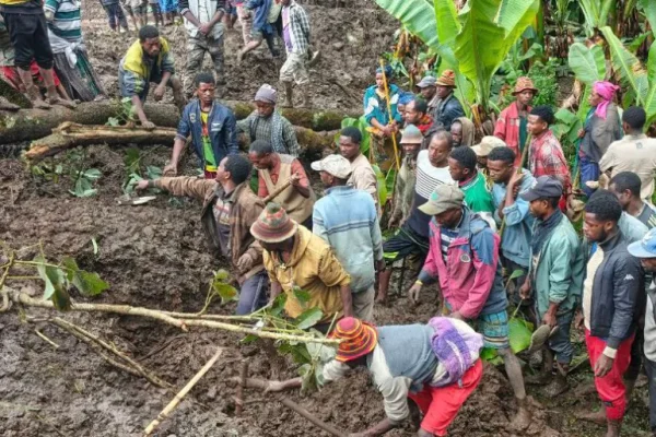 DEATH TOLL FROM ETHIOPIA LANDSLIDES/FLOODS RISES TO 64, DOZENS STILL MISSING.