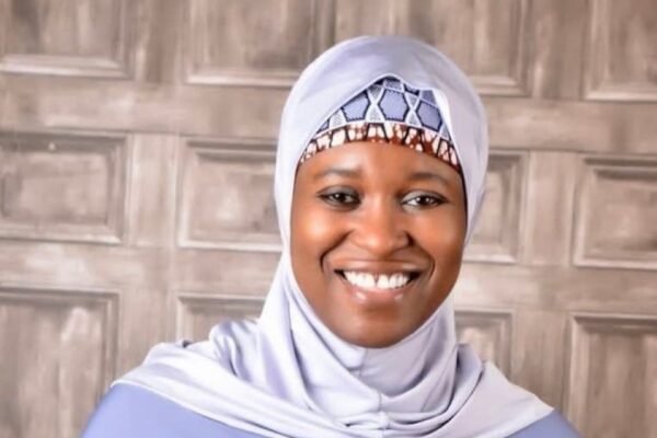 AISHA YESUFU DEFECTS TO NDC, ANNOUNCES FCT SENATE AMBITION.