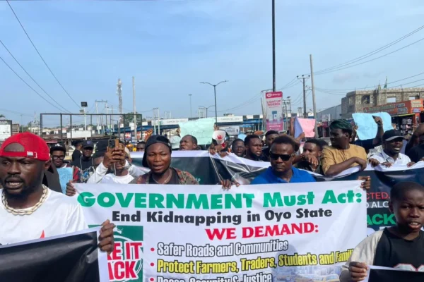NUT SHUTS DOWN IBADAN AS TEACHERS PROTEST.