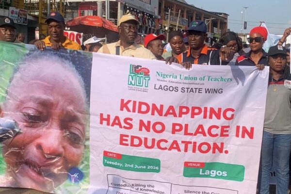 NUT STAGES LAGOS PROTEST AT ALAUSA GOVERNMENT HOUSE.