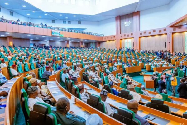 CHAOS IN GREEN CHAMBER AS LAWMAKER DENIES SIGNING MINORITY LEADER NOMINATION.