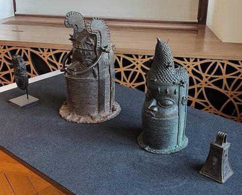 SWITZERLAND TO RETURN 18 NIGERIAN ARTEFACTS, INCLUDING BENIN BRONZES.