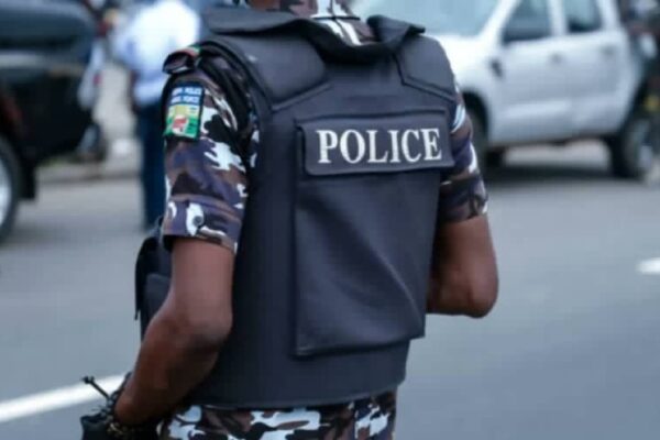 FCT POLICE DETAIN 4 OFFICERS FOR ALLEGEDLY EXTORTING N53,000 FROM ICPC CHAIRMAN.