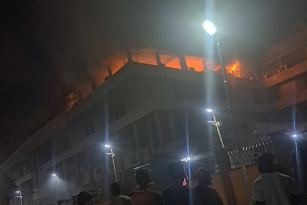 FIRE SERVICE CONTAINS BLAZE AT FEDERAL MORTGAGE BANK HQ IN ABUJA CBD.