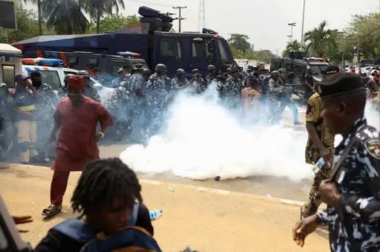 TEAR GAS FIRED AS LAGOS PENSIONERS PROTEST UNPAID GRATUITIES AT ALAUSA.