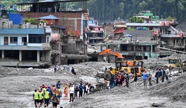 NEPAL-CHINA FLOODS: DEATH TOLL SURGES PAST 1,000, OVER 4,400 STILL MISSING