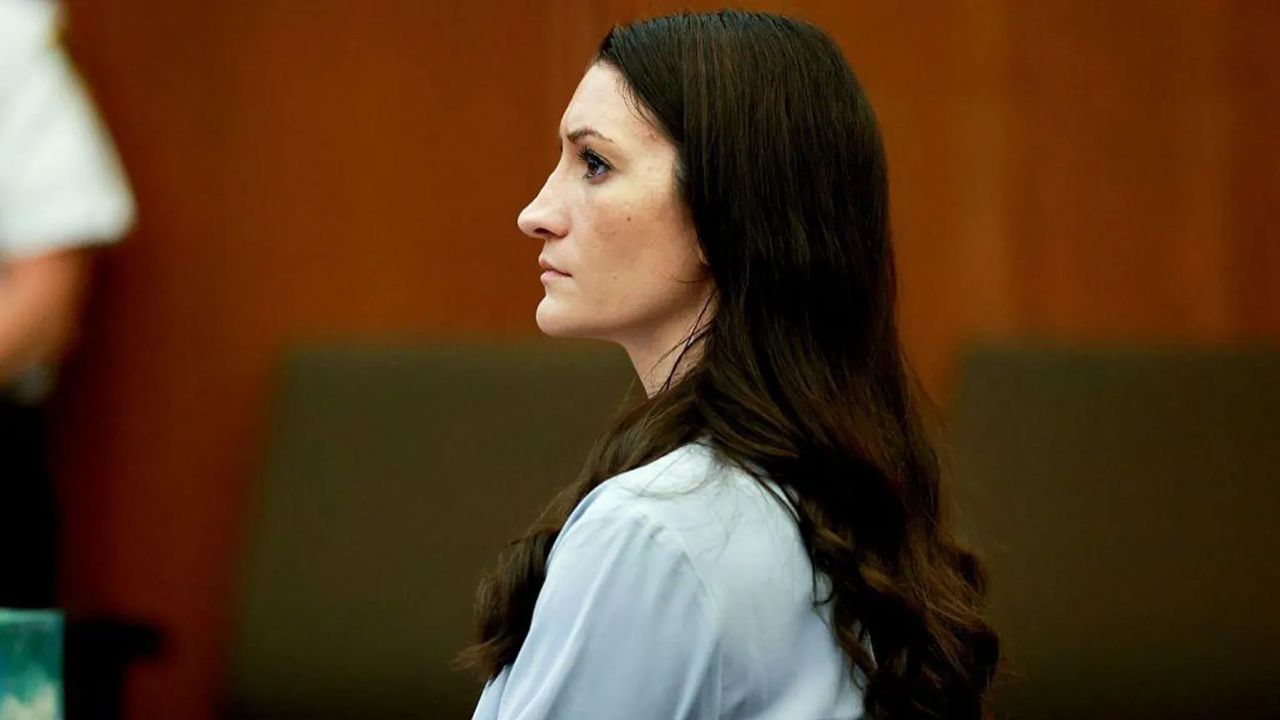 UNDERSTANDING POSTPARTUM DEPRESSION & POSTPARTUM PSYCHOSIS;JURY DELIBERATES IN US TRIAL OF LINDSAY CLANCY ACCUSED OF KILLING 3 CHILDREN AMID POSTPARTUM MENTAL HEALTH DEBATE.